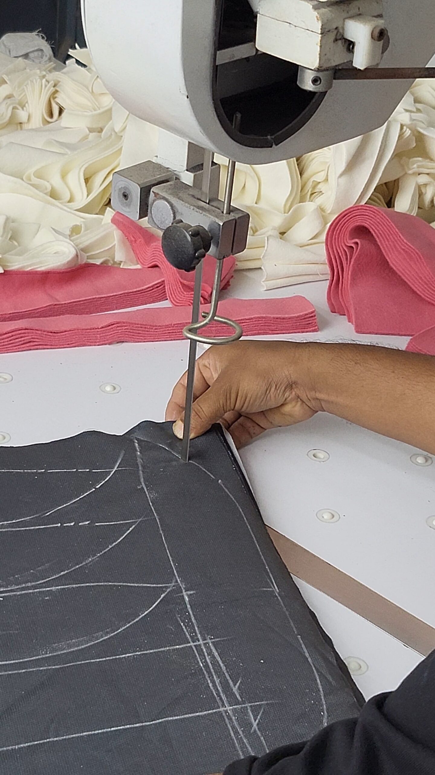 band knife fabric cutting garment production